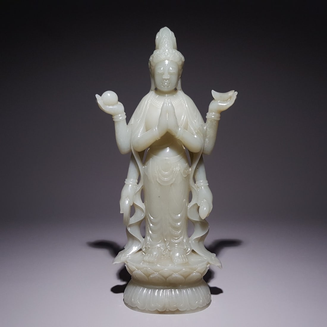 A beautiful Qing Dynasty Hetian jade Buddha statue: Qing Dynasty Hetian Jade Buddha Statue SIZE: 23x12x5.7cm W:475g (The Dimensions Of All Batches Are Manually Measured.If You Need More Detailed Information, Please Contact Our Customer Service Before B