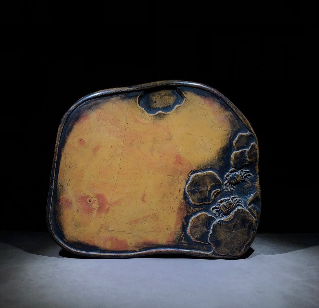 A fine red silk inkstone with Chen Tingjing's signature: Chen Tingjing presented a red silk inkstone SIZE: L:34cm W:28cm W:5cm (The Dimensions Of All Batches Are Manually Measured.If You Need More Detailed Information, Please Contact Our Customer Service Be