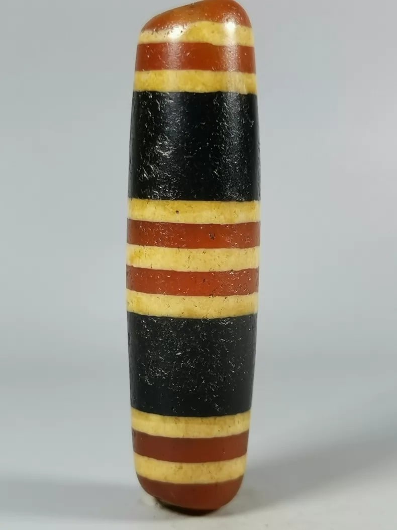 A beautiful Qing Dynasty agate lezi: Qing Dynasty Agate Lezi SIZE: H:3.8cm (The Dimensions Of All Batches Are Manually Measured.If You Need More Detailed Information, Please Contact Our Customer Service Before Bidding.)