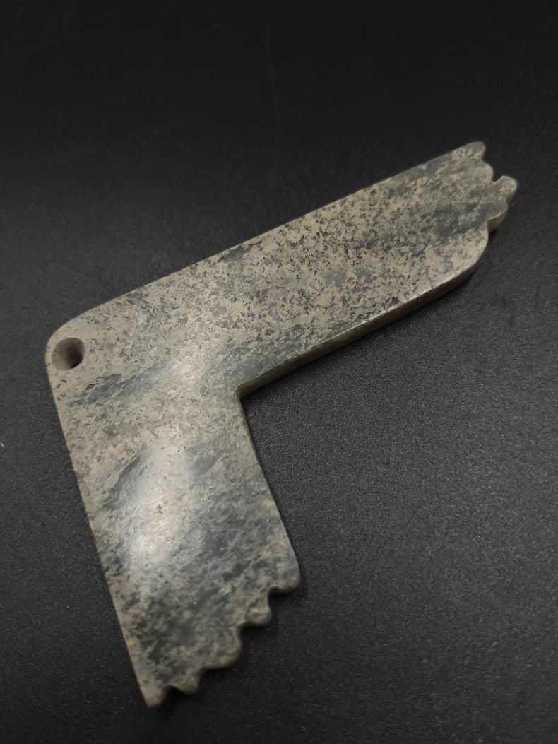 A beautiful Sengoku jade tablet - 5