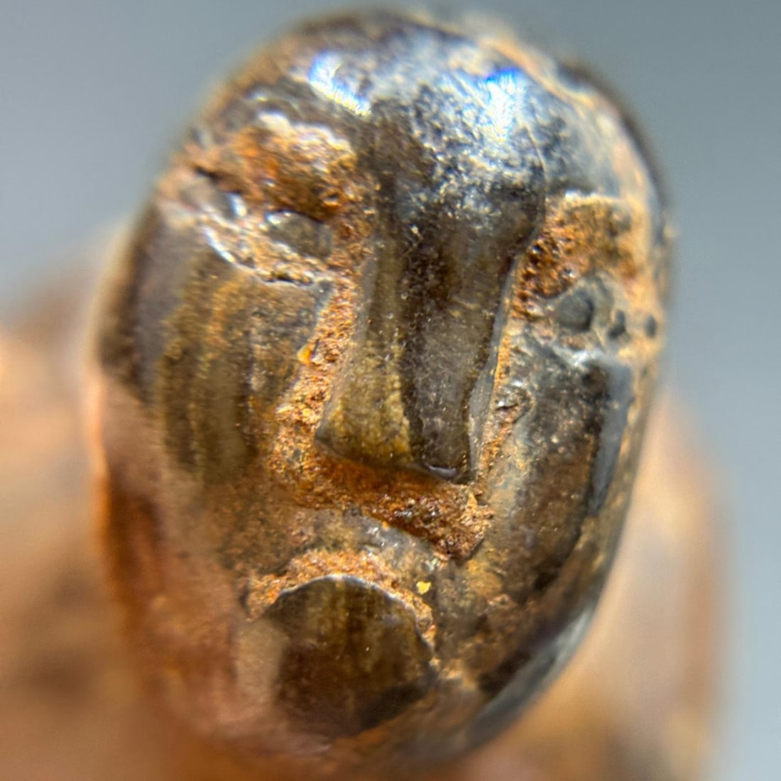 A delicate Han Dynasty agate statue - 6