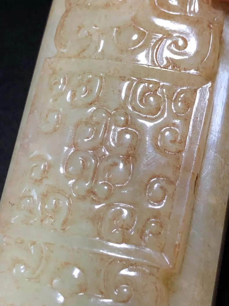 A fine Han Dynasty beast-patterned townstone - 7