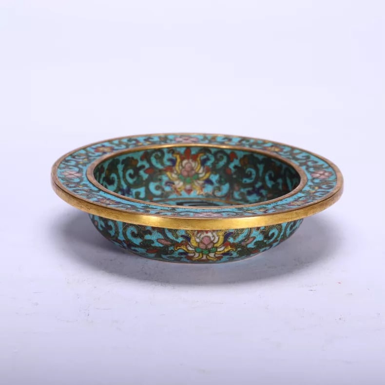 A fine Qing Dynasty copper gilt cloisonne cloisonne enamel entwined lotus longevity pattern (1 of 9)