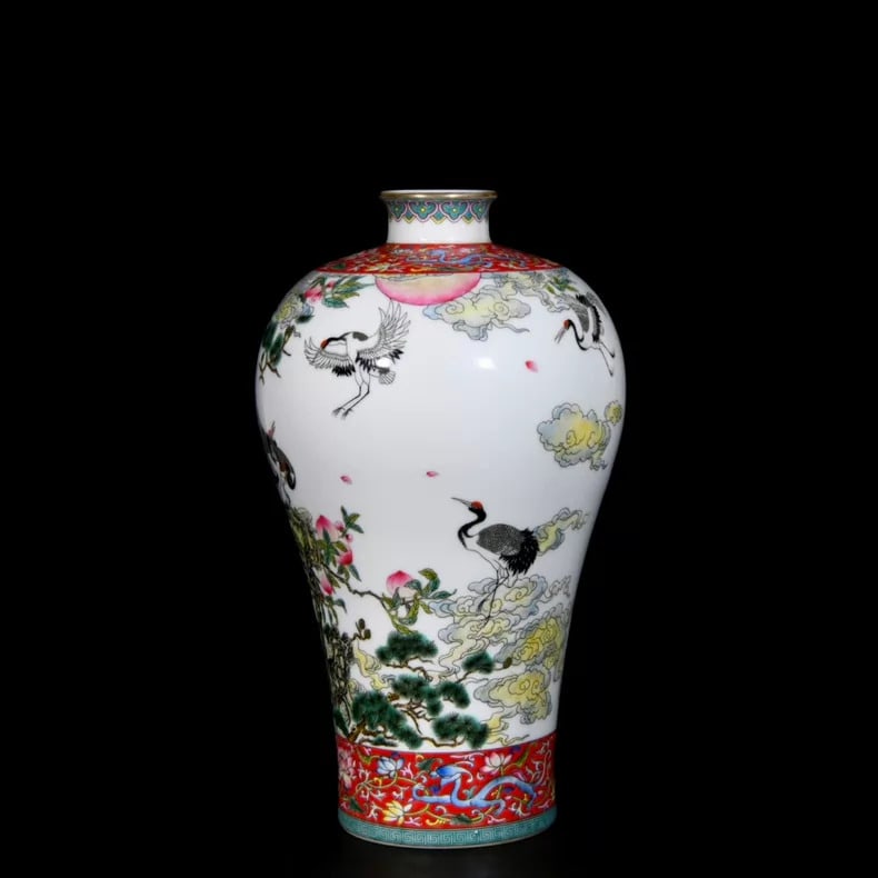 A fine Qing Dynasty Yongzheng enamel plum vase with colorful crane and longevity patterns: Qing Dynasty Yongzheng enamel plum vase with colorful cranes and longevity patterns SIZE: 34x20cm (The Dimensions Of All Batches Are Manually Measured.If You Need More Detailed Information, Please Con