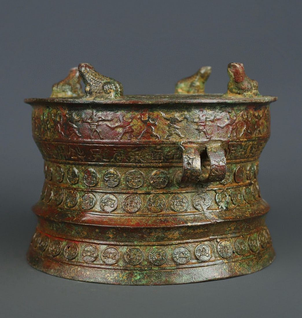 A fine Western Zhou bronze frog drum - 5