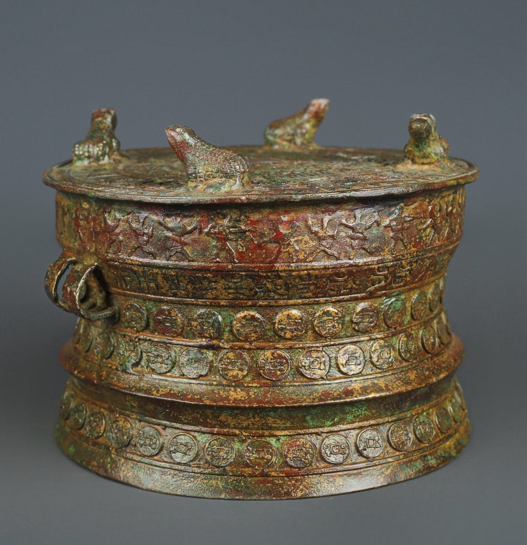 A fine Western Zhou bronze frog drum - 6