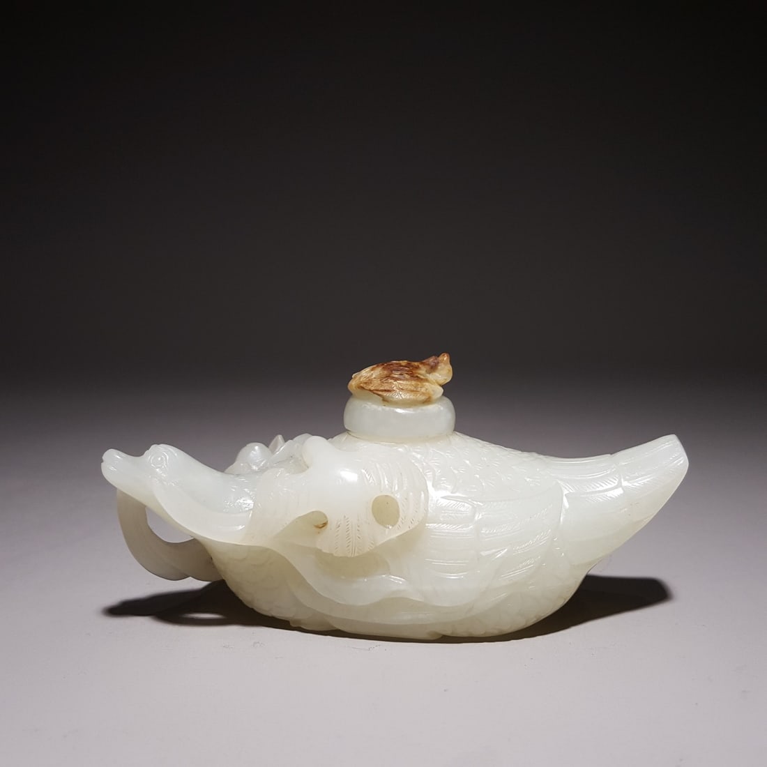 A fine Qing Dynasty Hetian jade Haidong Qingshui basin: Qing Dynasty Hetian Yuhai Dongqing Water Basin SIZE: 4.5x9.7x4.3cm W:149g (The Dimensions Of All Batches Are Manually Measured.If You Need More Detailed Information, Please Contact Our Customer Servic