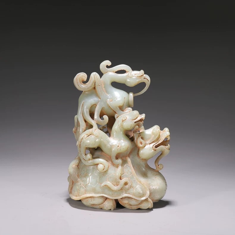 A beautiful ancient Han Dynasty jade dragon turtle ornament: Han Dynasty ancient jade artifact, jade dragon and turtle ornaments SIZE: H:21.8cm W:2667g (The Dimensions Of All Batches Are Manually Measured.If You Need More Detailed Information, Please Contact Ou