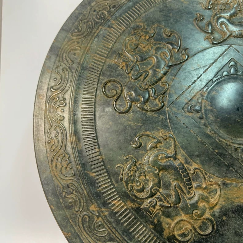 A beautiful Han dynasty jade jade wall - 4