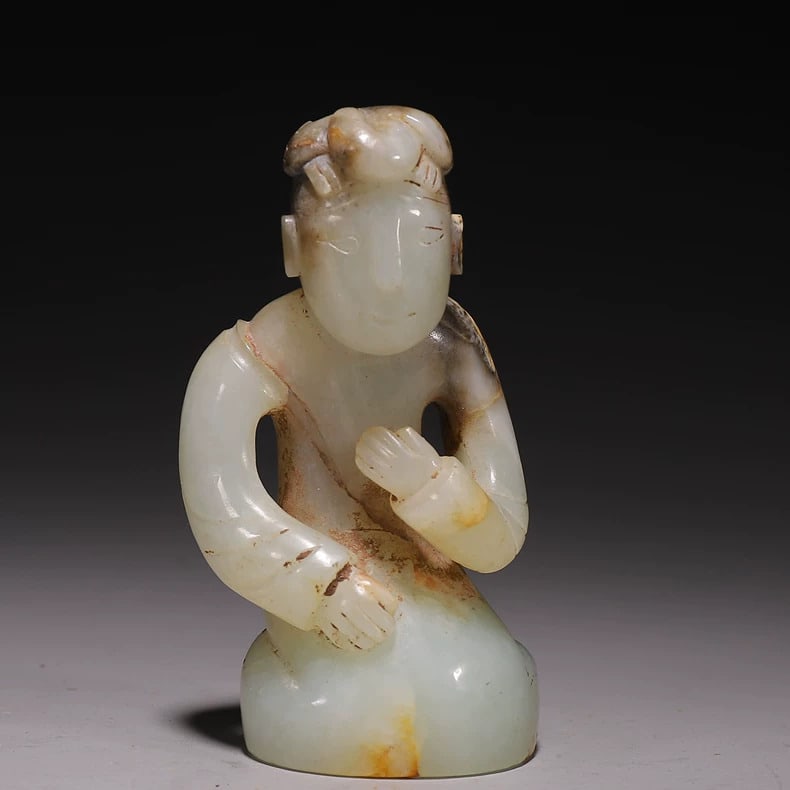 A fine piece of Han Dynasty Hetian jade figurines (1 of 6)