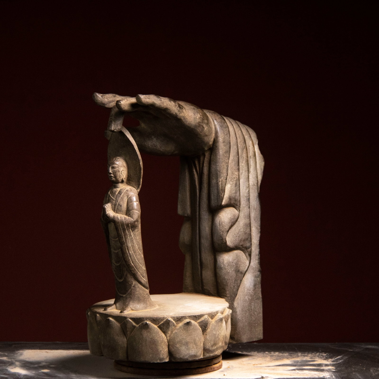A fine Han Dynasty bluestone Buddha statue - 2