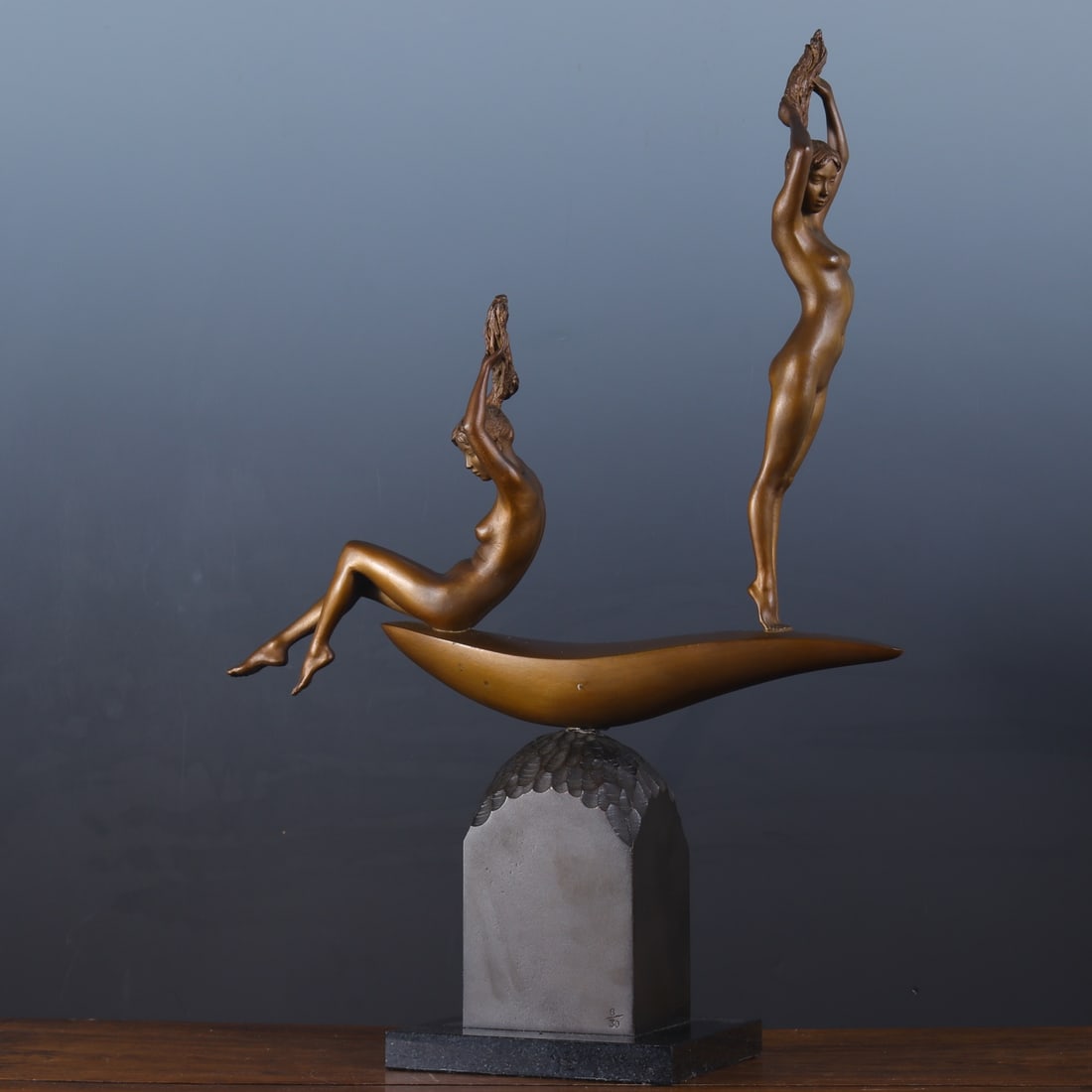 A beautiful modern Japanese "balance" ornament by Mikihiko Endo (1 of 9)