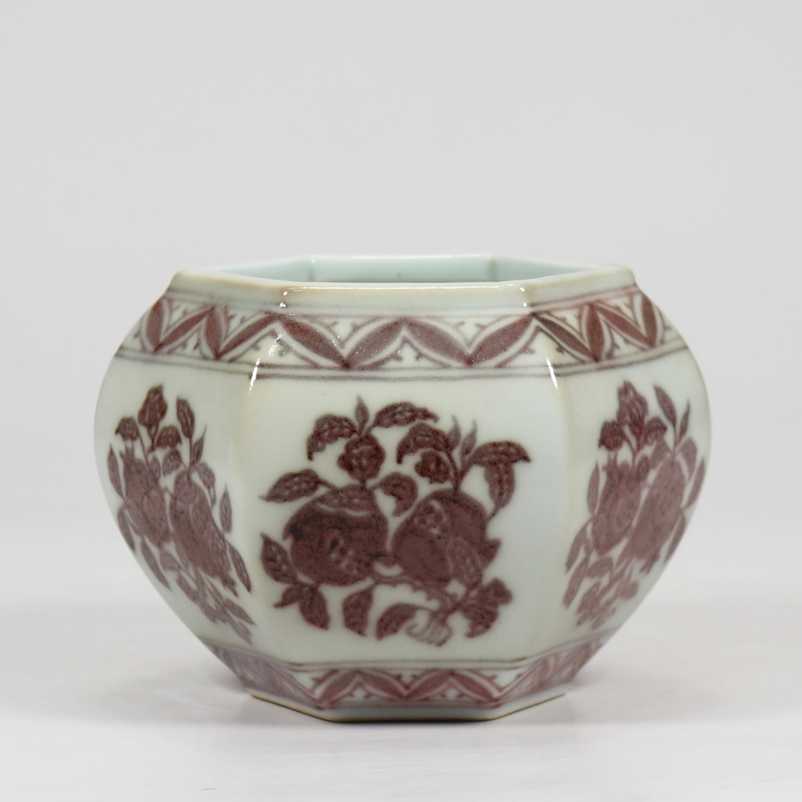 An Exquisite Underglaze-Red Pomegranate Pattern Brush Washer - 3