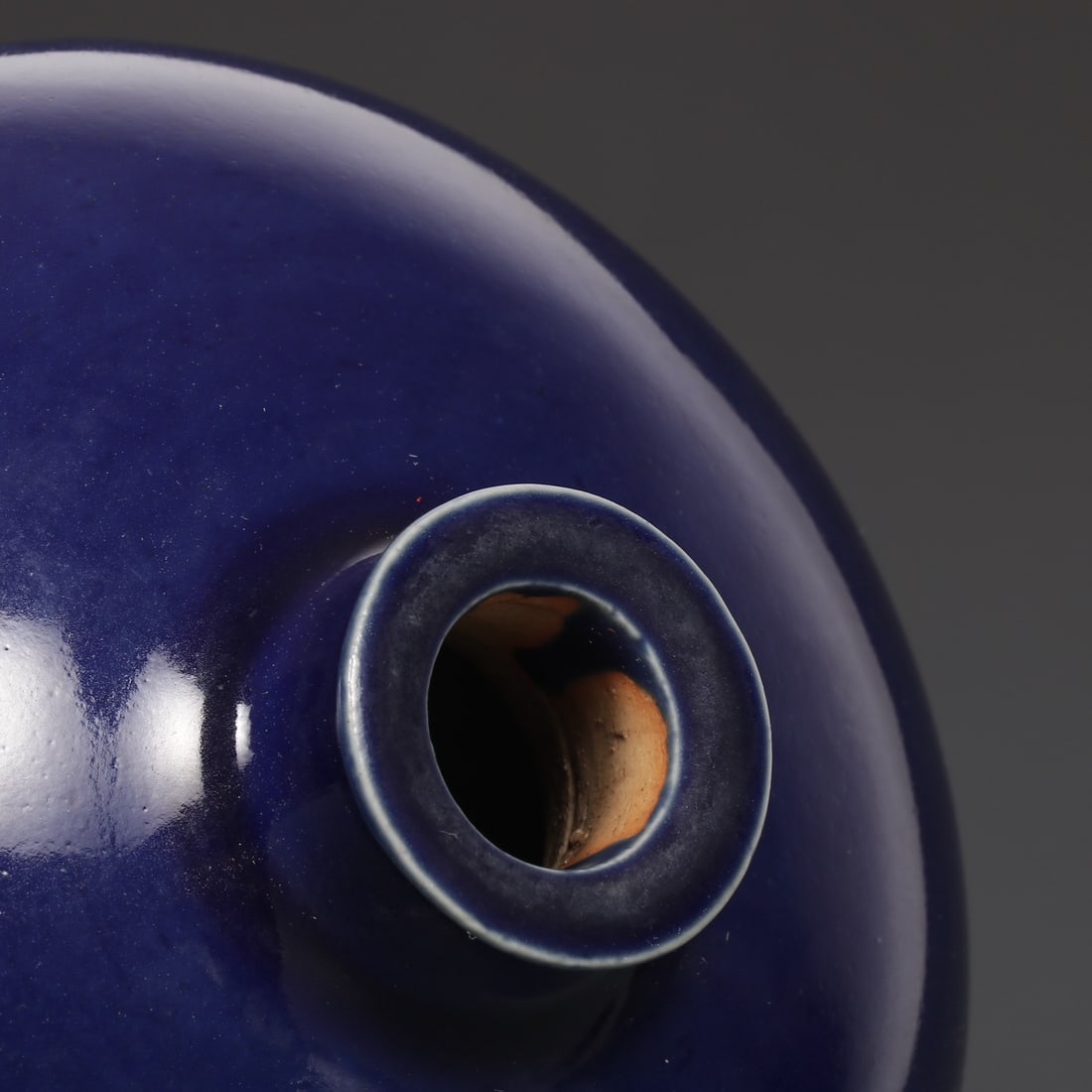 An Exquisite Ji Blue Glazed Dragon Pattern Vase - 8