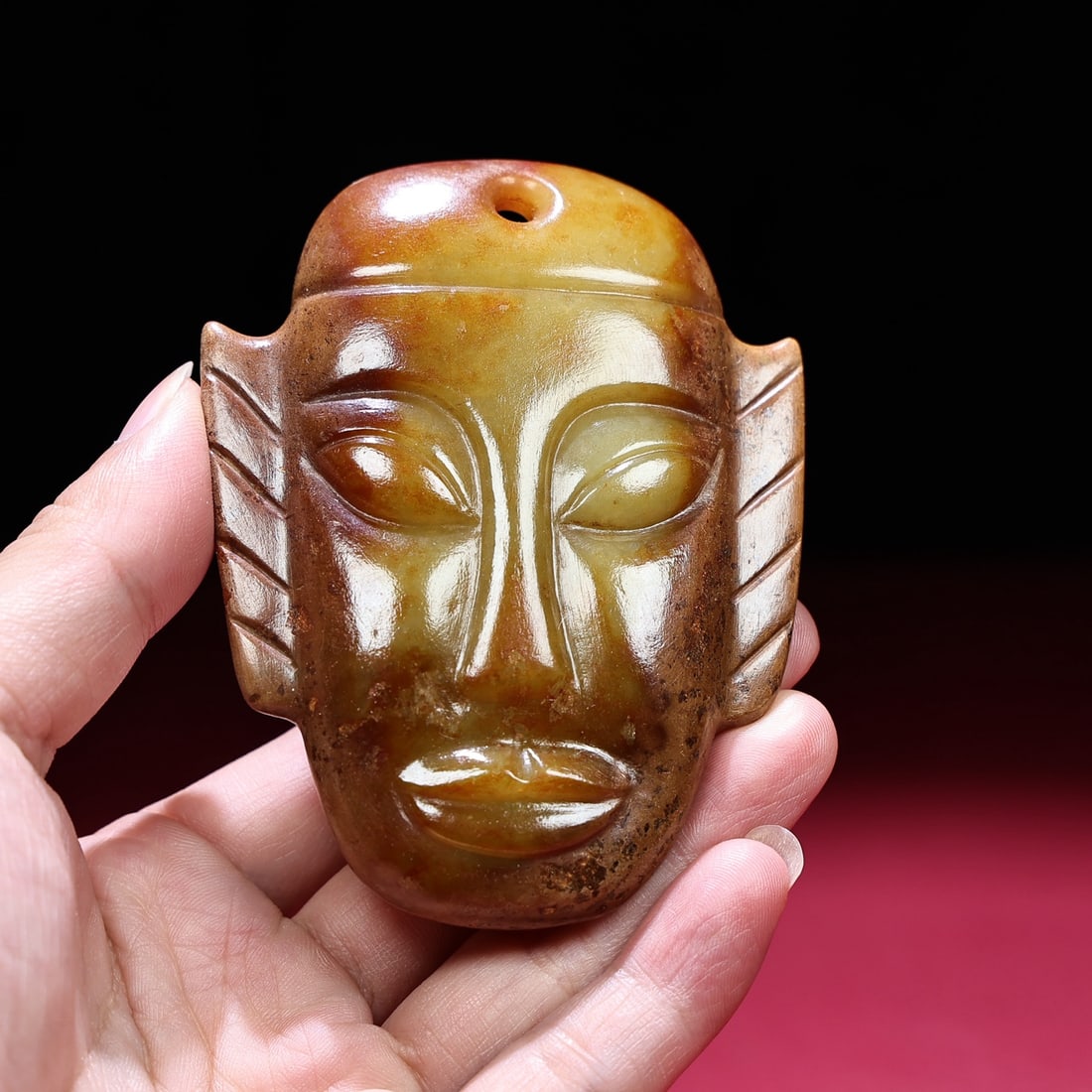 An Exquisite White Jade Figure Pattern Ornament - 2