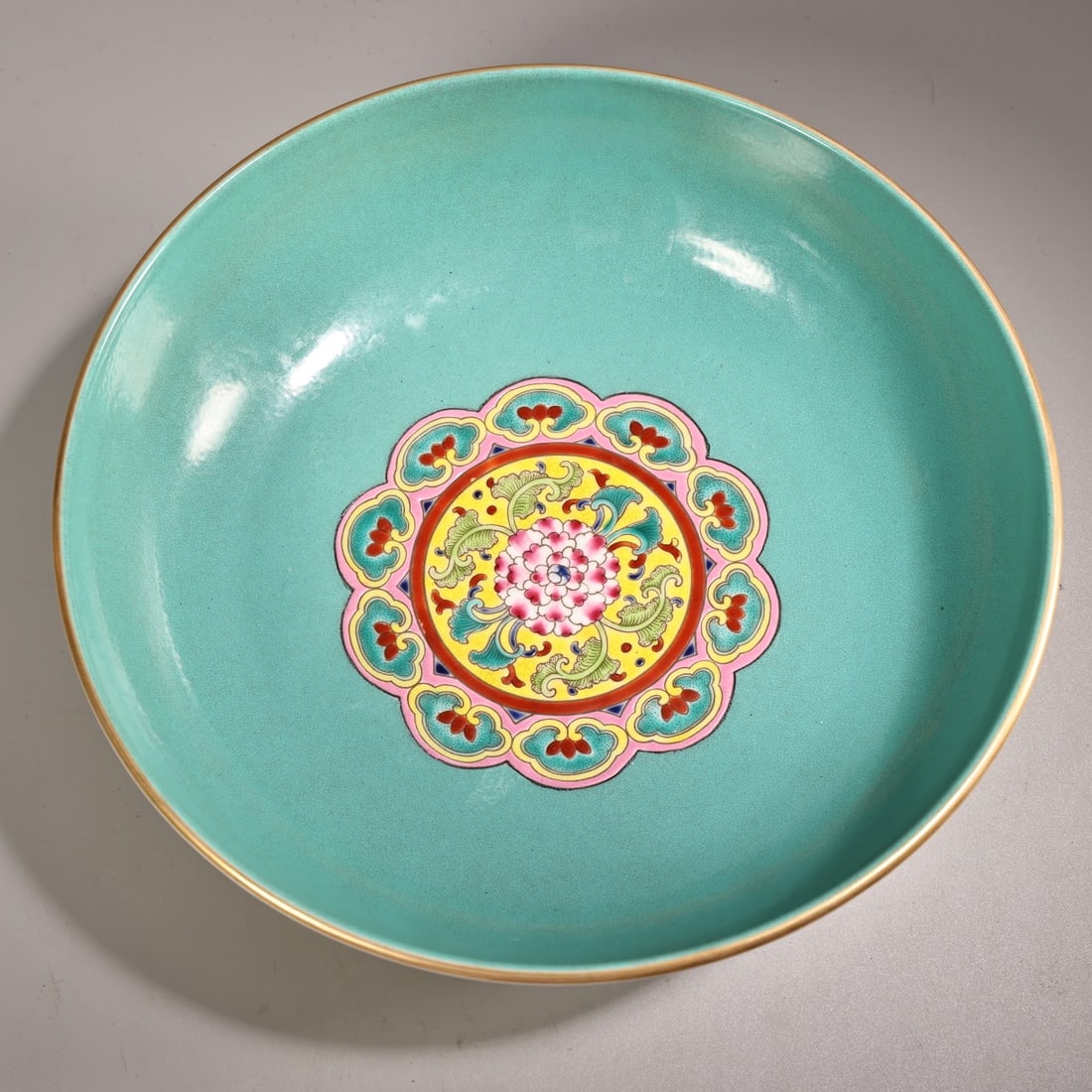 An Exquisite Enamel Lotus Pattern Dragon Pattern Seawater Pattern Bowl - 4