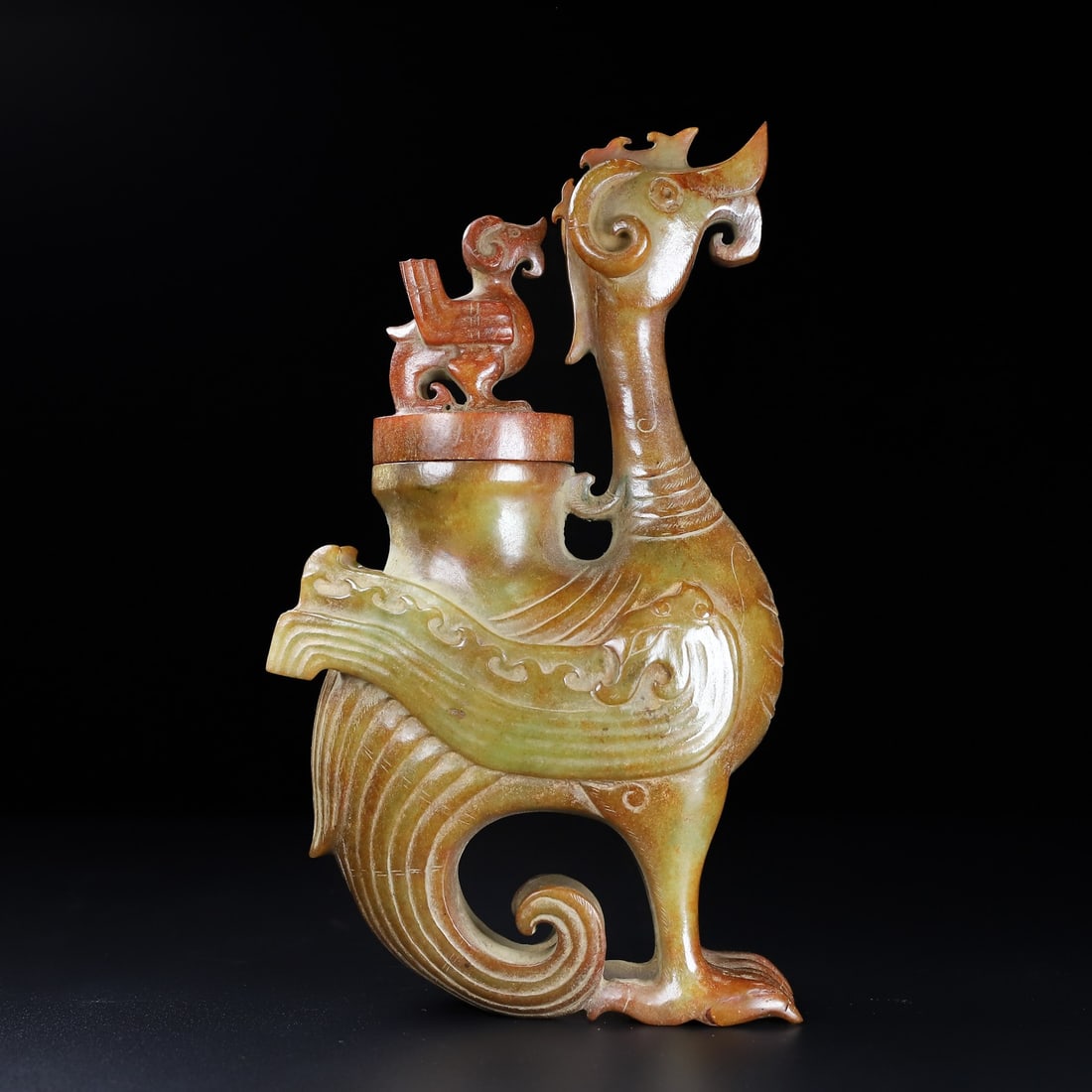 An Exquisite White Jade Phoenix-Shaped Censer: An Exquisite White Jade Phoenix-Shaped Censer Han Dynasty, China Size:21cmx12cmx5.5cm Weight:1.34kg (The Dimensions Of All Batches Are Manually Measured.If You Need More Detailed Information, Please