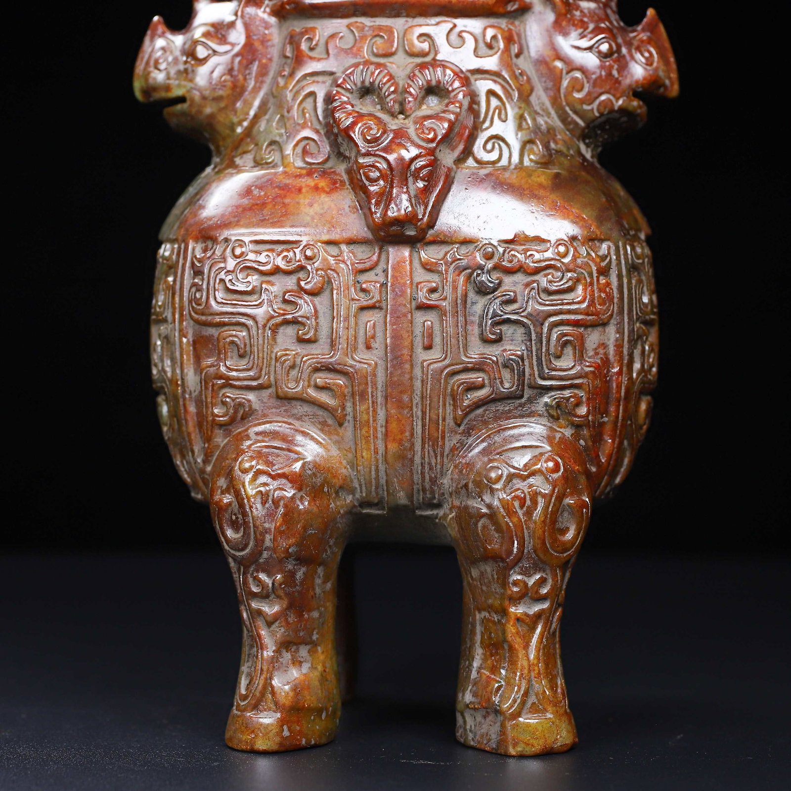An Exquisite White Jade Rhinoceros Pattern Vase - 9