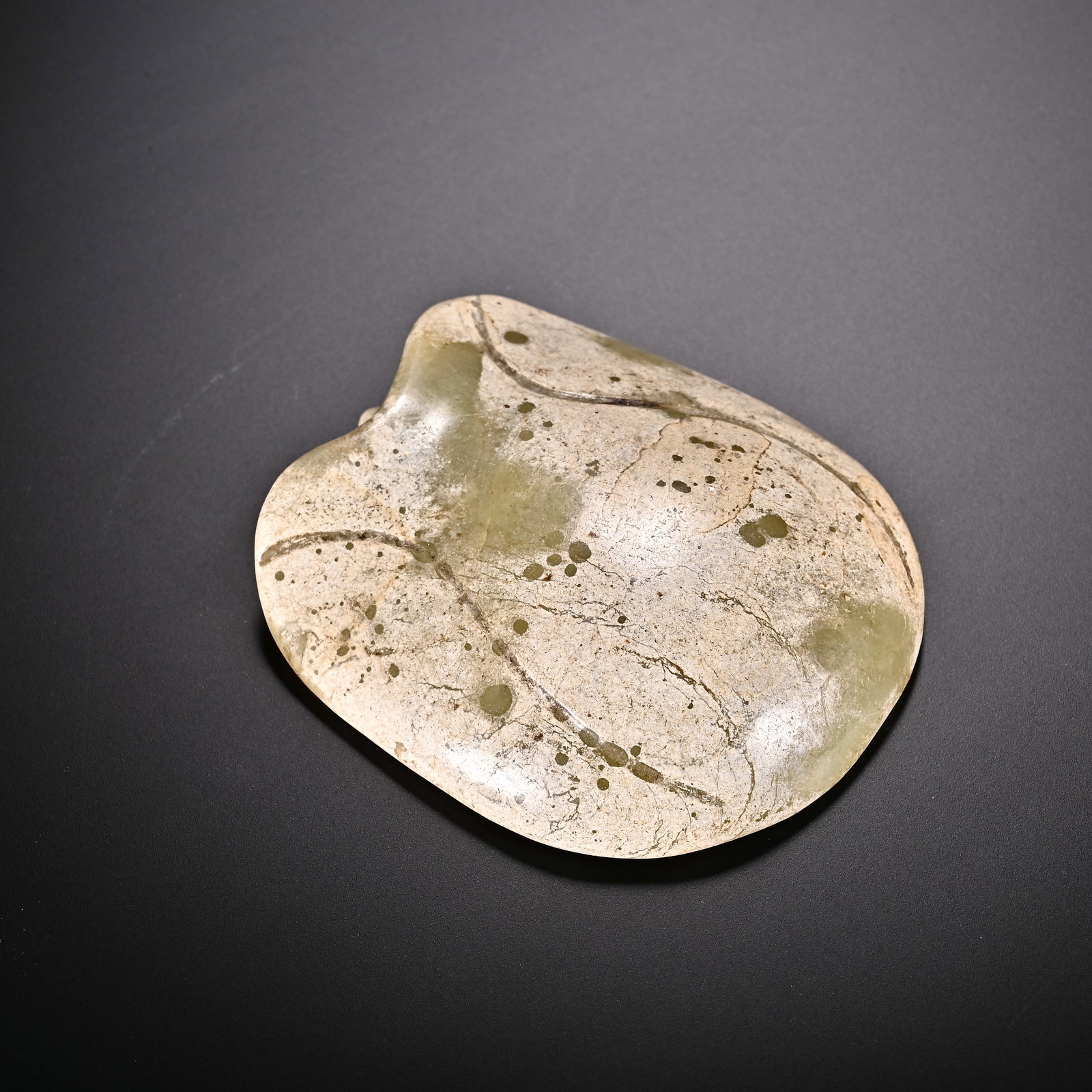 An Exquisite White Jade Tortoise shell Ornament - 3