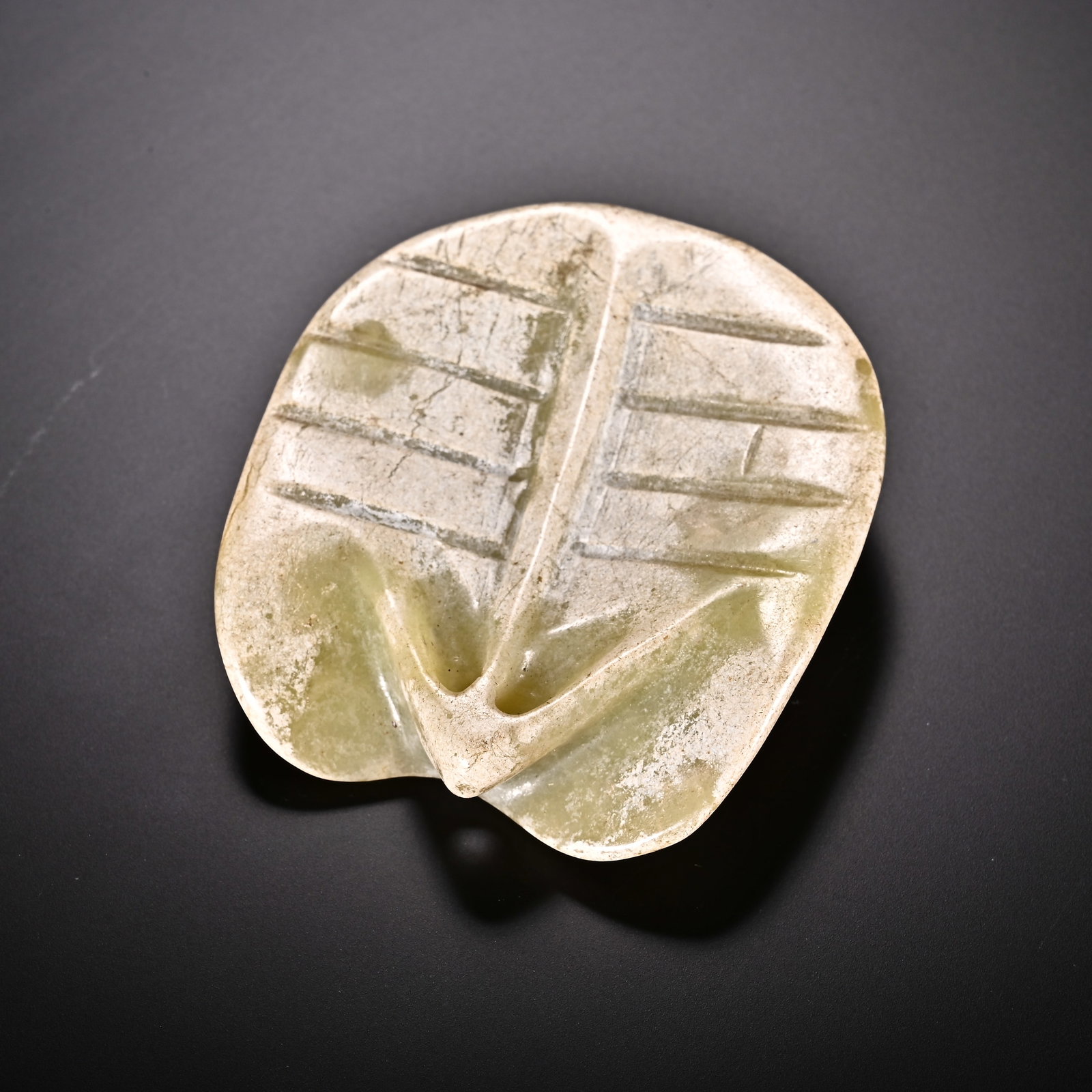 An Exquisite White Jade Tortoise shell Ornament - 6