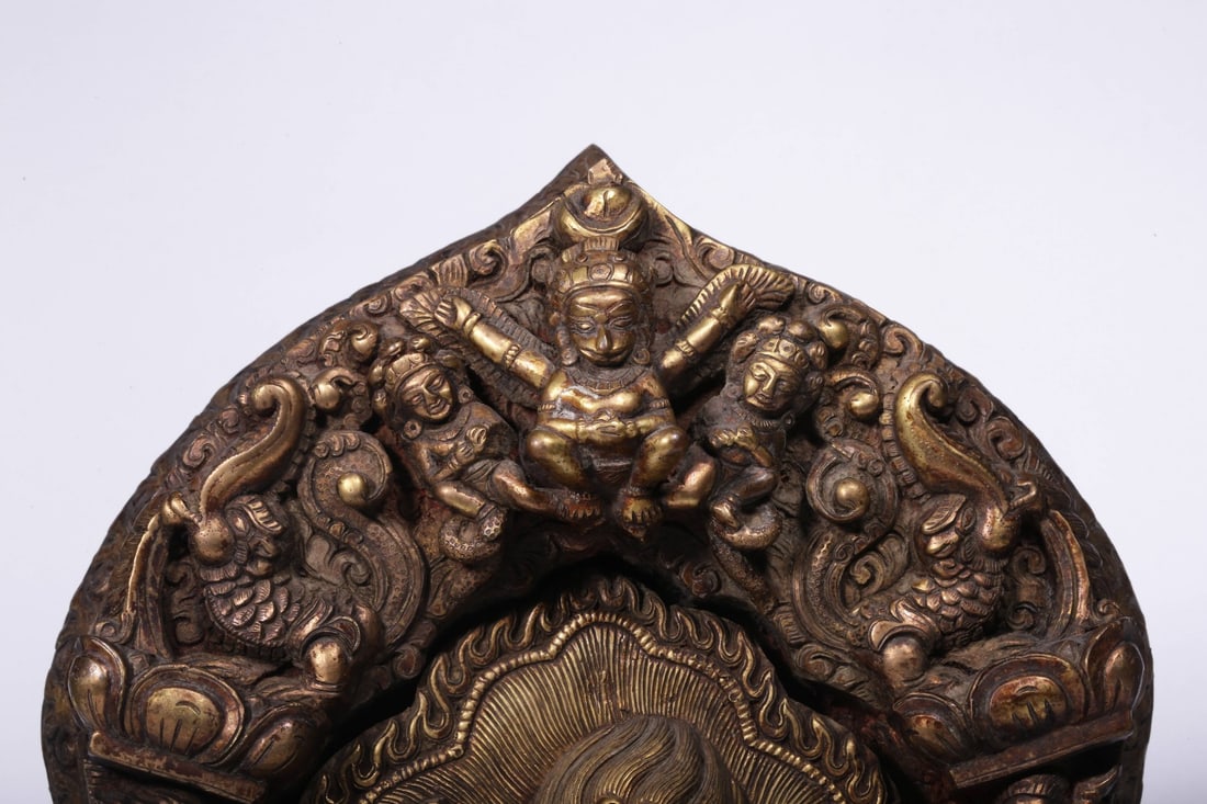 An Exquisite Gilt Bronze Niche - 3
