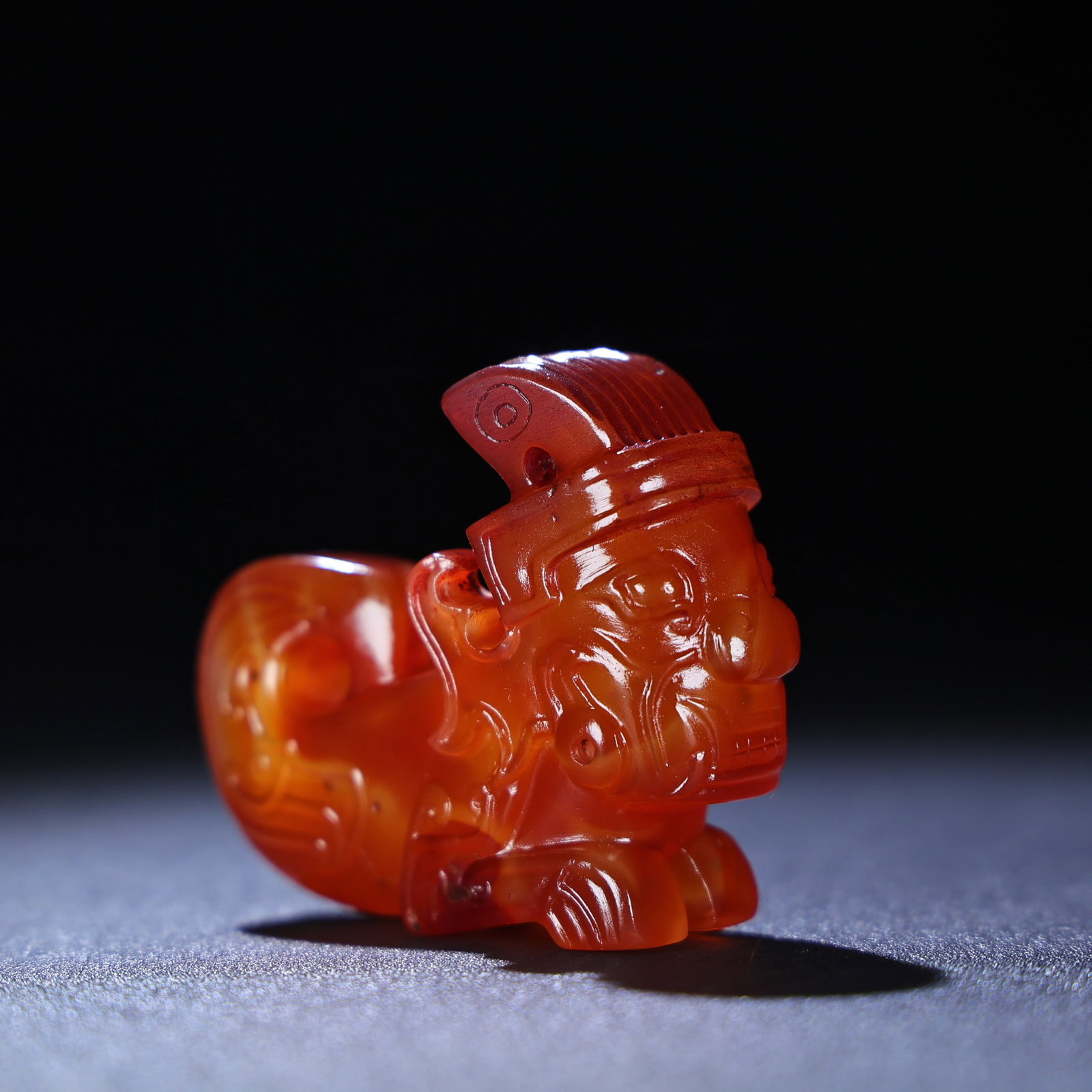 An Exquisite Agate Figure Hand Piece - 2