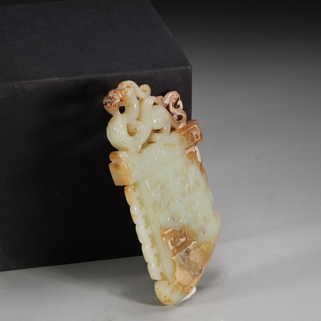 An Exquisite White Jade Auspicious Beast Pattern Ornament - 4