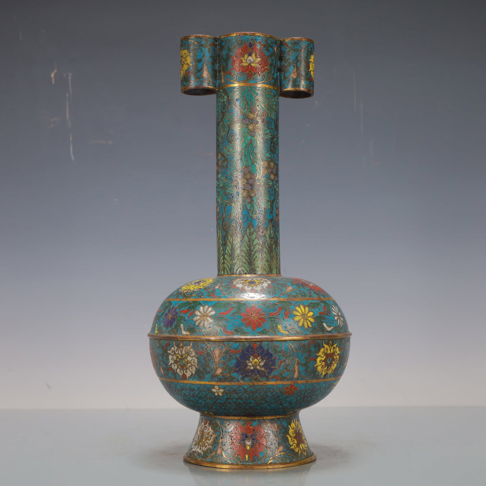 A Exquisite Cloisonne Lotus Pattern Double-Ears Vase - 7
