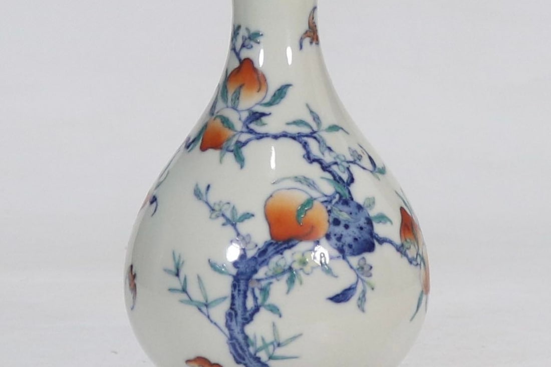 An Exquisite Doucai Bats and Peach Pattern Vase - 8