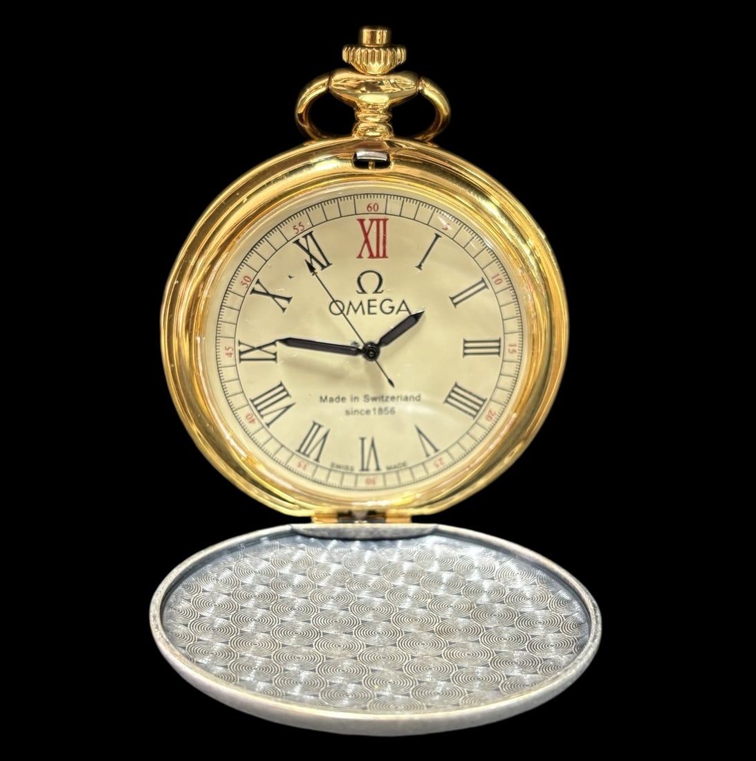 An Exquisite Gilt Bronze Flower Pattern Pocket watch - 3