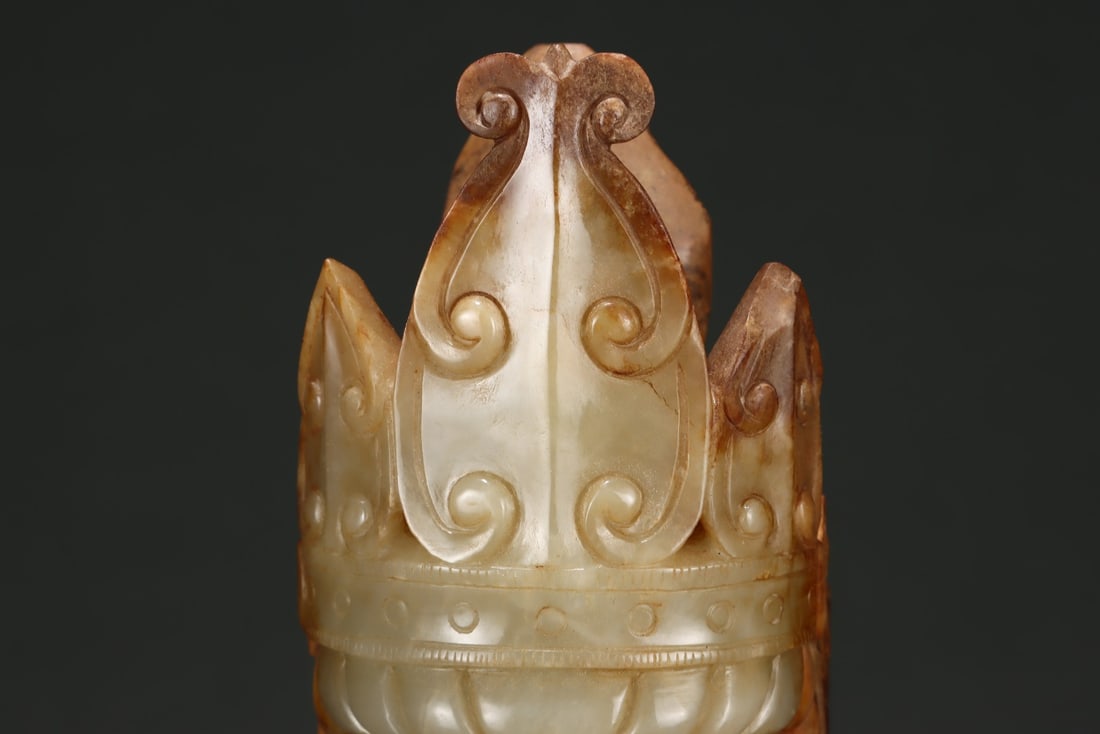 An Exquisite White Jade Buddha head - 4