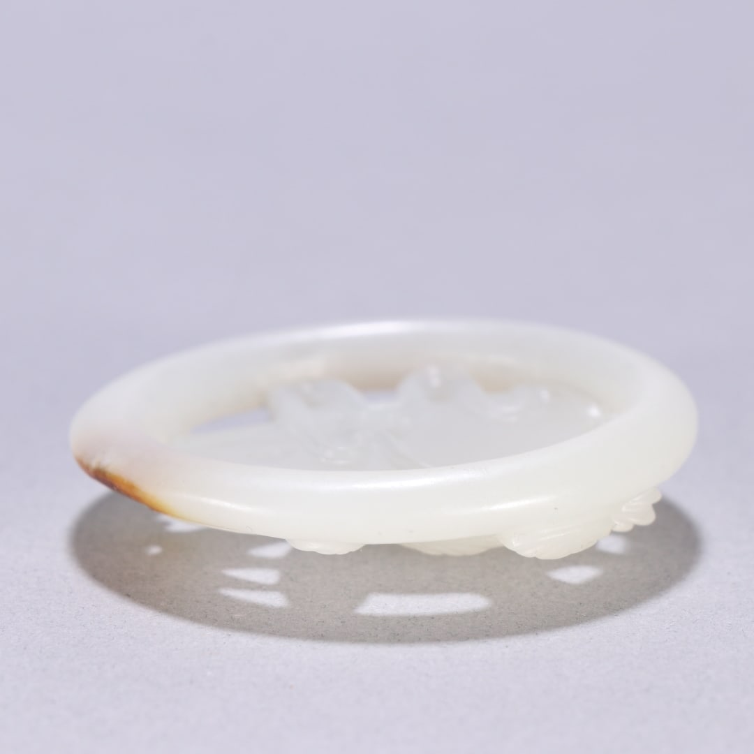 An Exquisite White Jade Crane Pattern Ornament - 9