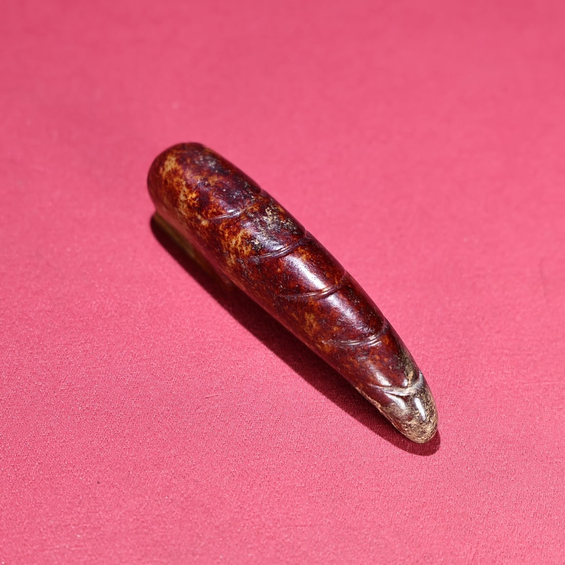 An Exquisite White Jade Hand Piece - 9