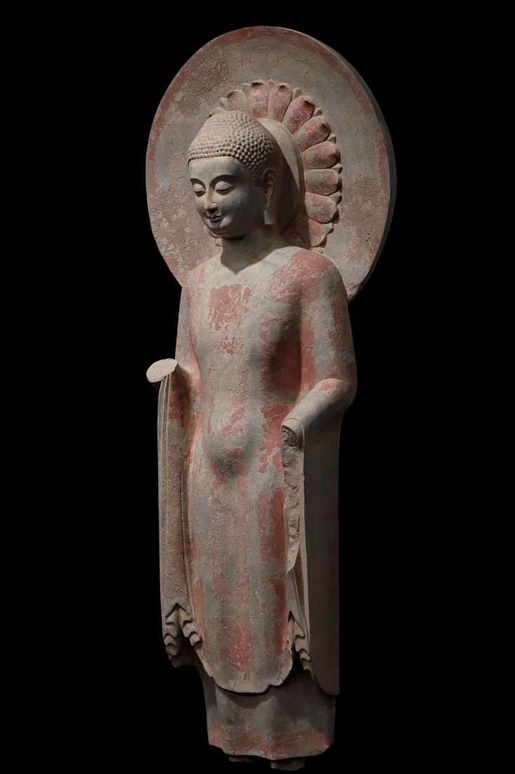 An Exquisite Limestone Painted Color Buddha Statue - 3