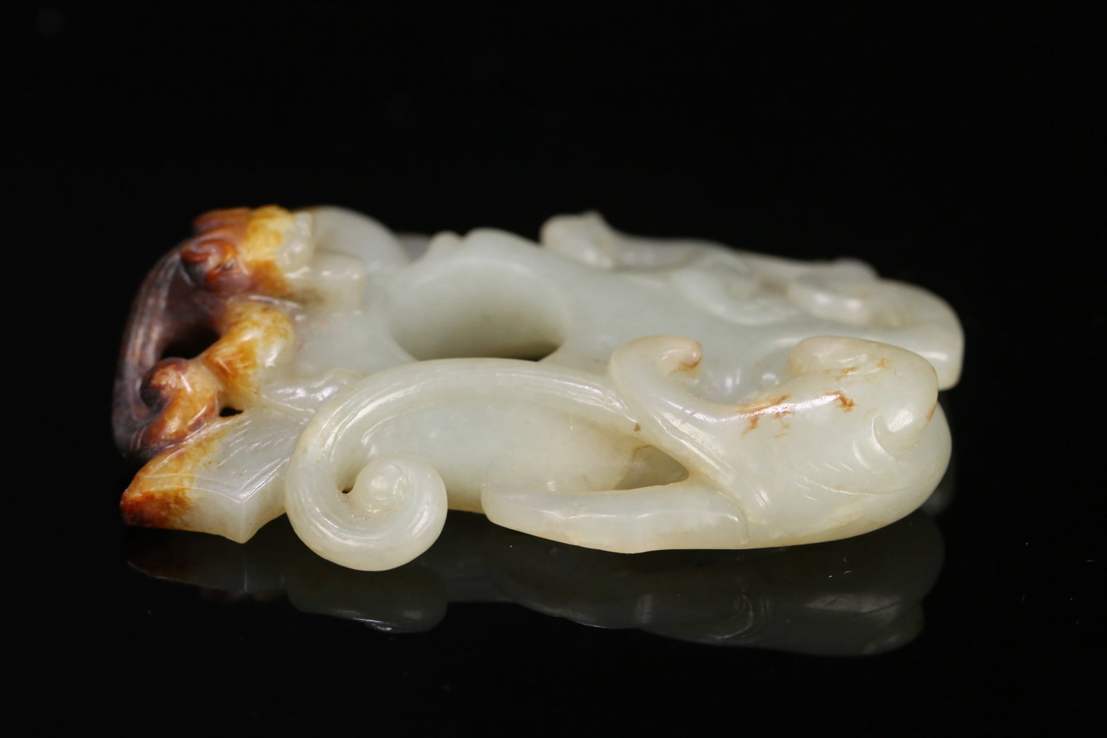 An Exquisite White Jade Chi-Dragon Pattern Pendant - 3