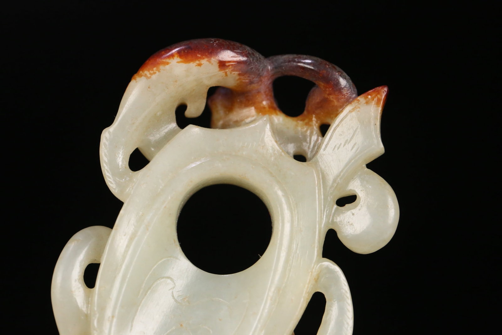 An Exquisite White Jade Chi-Dragon Pattern Pendant - 7