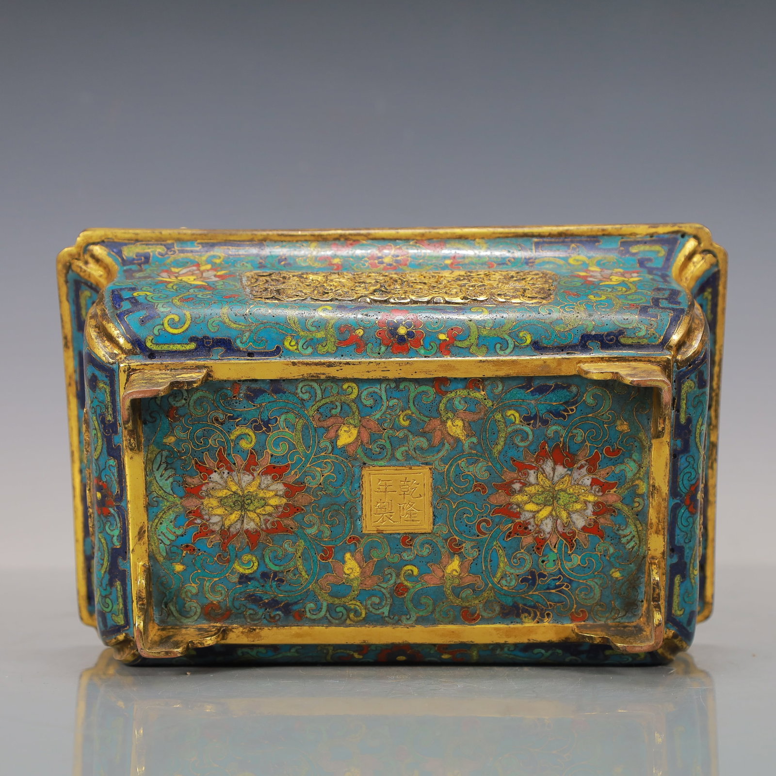 A Exquisite Cloisonne Lotus Pattern Ornament - 10