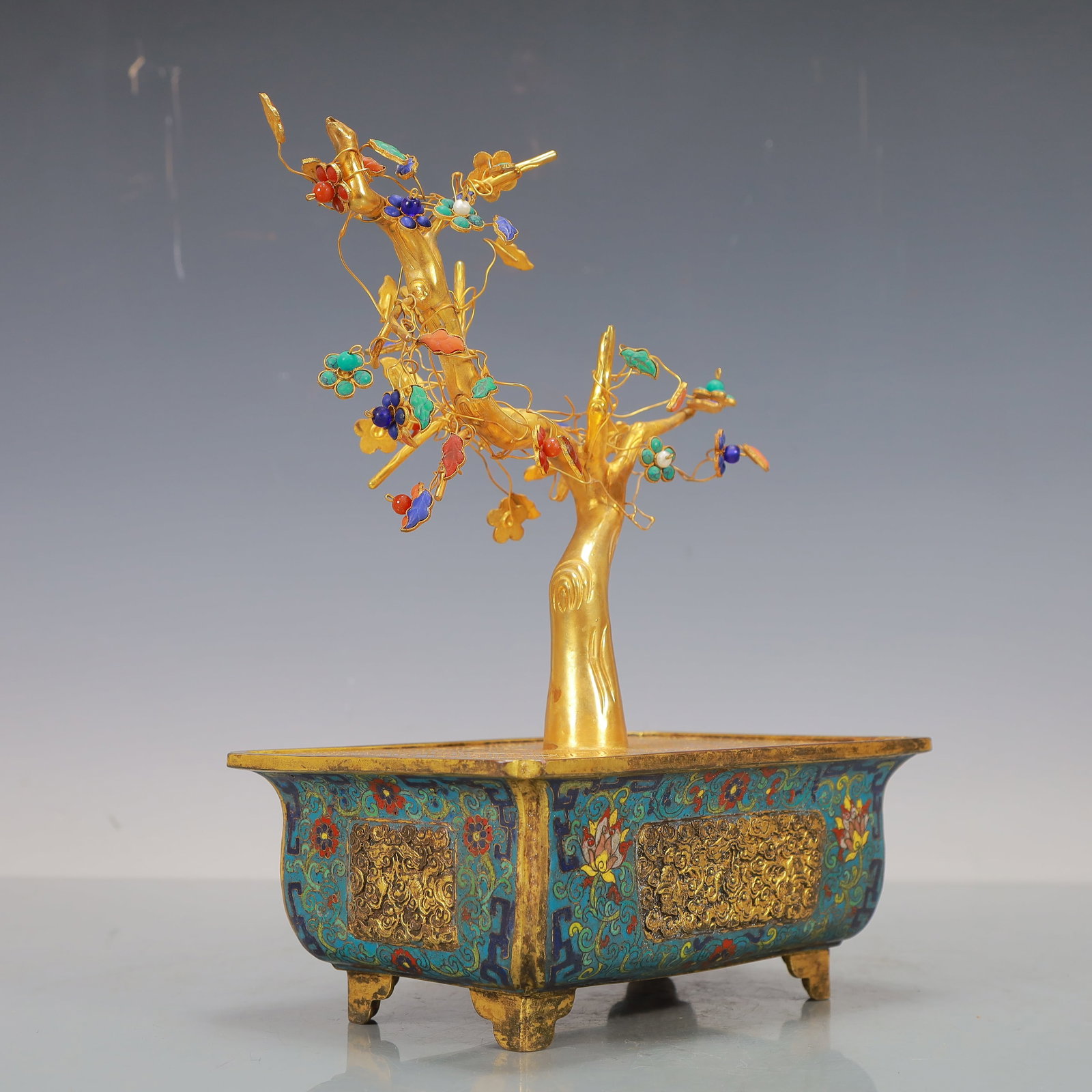 A Exquisite Cloisonne Lotus Pattern Ornament - 6