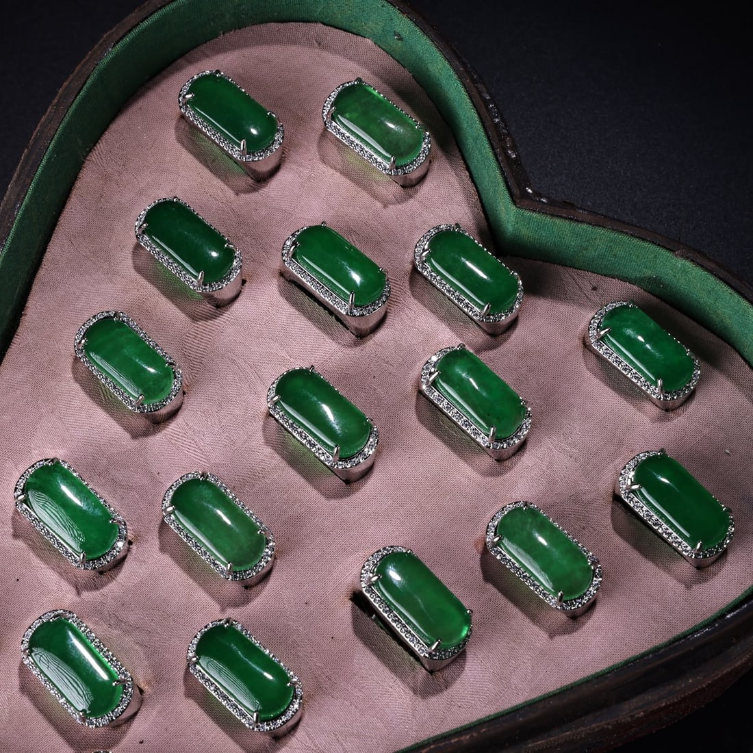 A Set of Fine Jadeite Ring - 3
