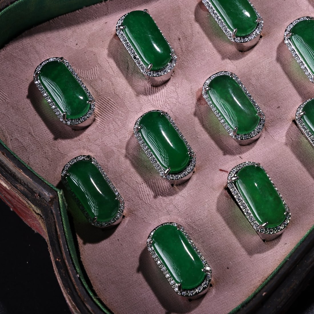 A Set of Fine Jadeite Ring - 5