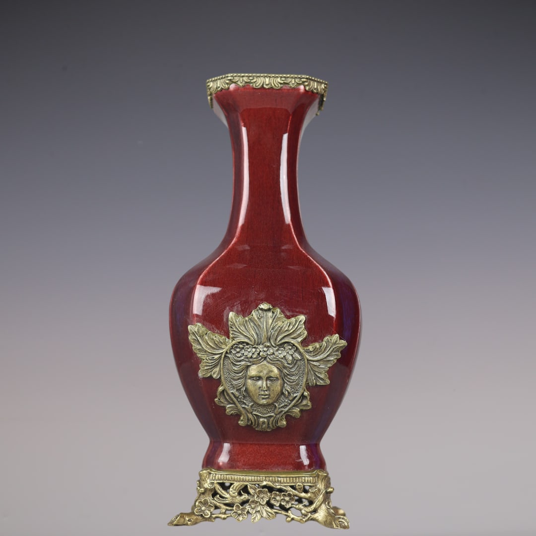 An Exquisite Ji Red Glazed Inlaid Bronze Vase: An Exquisite Ji Red Glazed Inlaid Bronze Vase Qing Dynasty, China Yongzheng Six-character Mark Size:43cmx20cm (The Dimensions Of All Batches Are Manually Measured.If You Need More Detailed Information