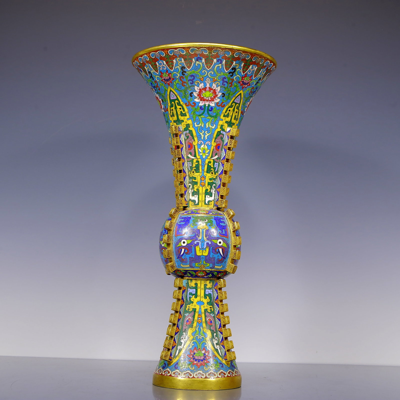 An Exquisite Gilt Bronze Cloisonne Lotus Pattern Beast-Face Pattern Vase: An Exquisite Gilt Bronze Cloisonne Lotus Pattern Beast-Face Pattern Vase Qing Dynasty, China Qianlong Four-character Mark Size:19cmx42xm Weight:5155g (The Dimensions Of All Batches Are Manually