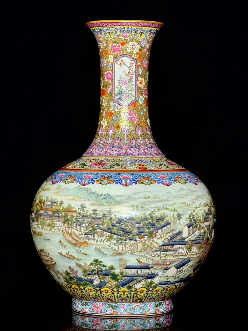 An Exquisite Famille-Rose Lotus Pattern Flower Pattern Landscape Pattern Vase - 2