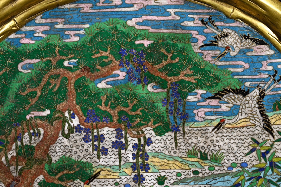 An Exquisite Cloisonne Landscape and Figure Pattern Pine and Crane Pattern Screen - 7