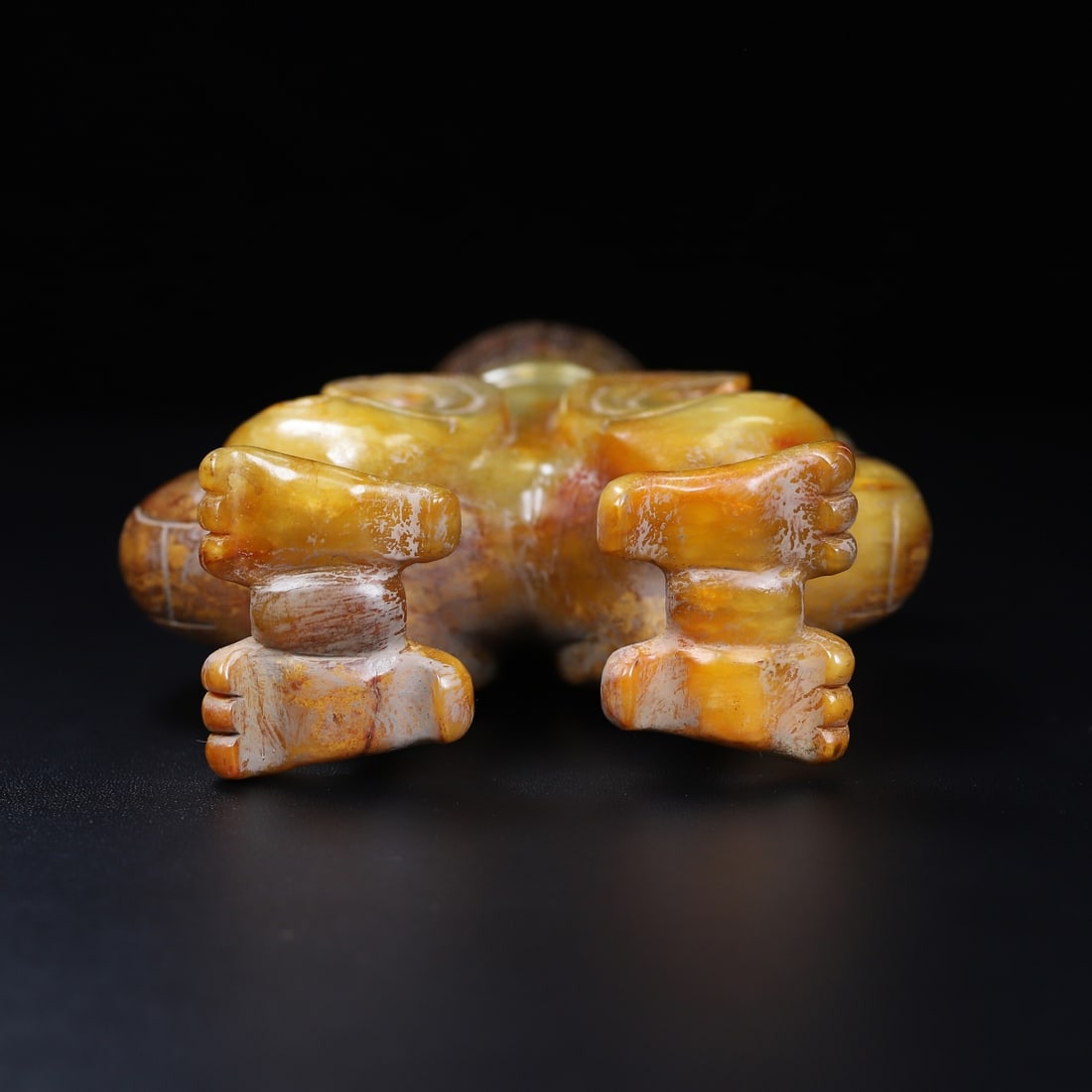 An Exquisite White Jade Phoenix-Shaped Vase - 10