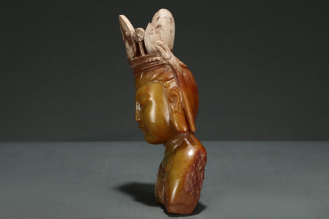 An Exquisite White Jade Buddha head - 6