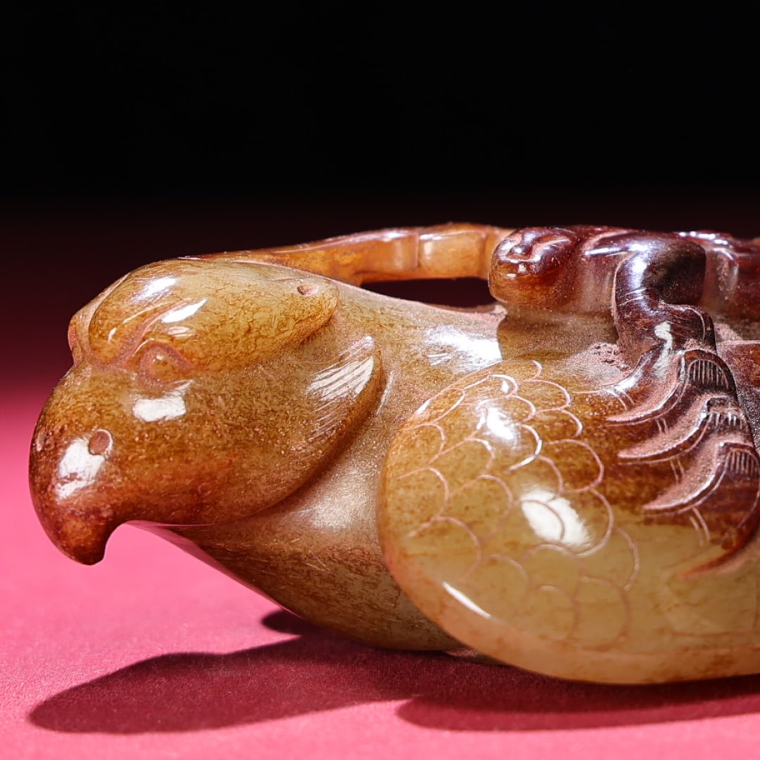 An Exquisite White Jade Phoenix Hand Piece - 2