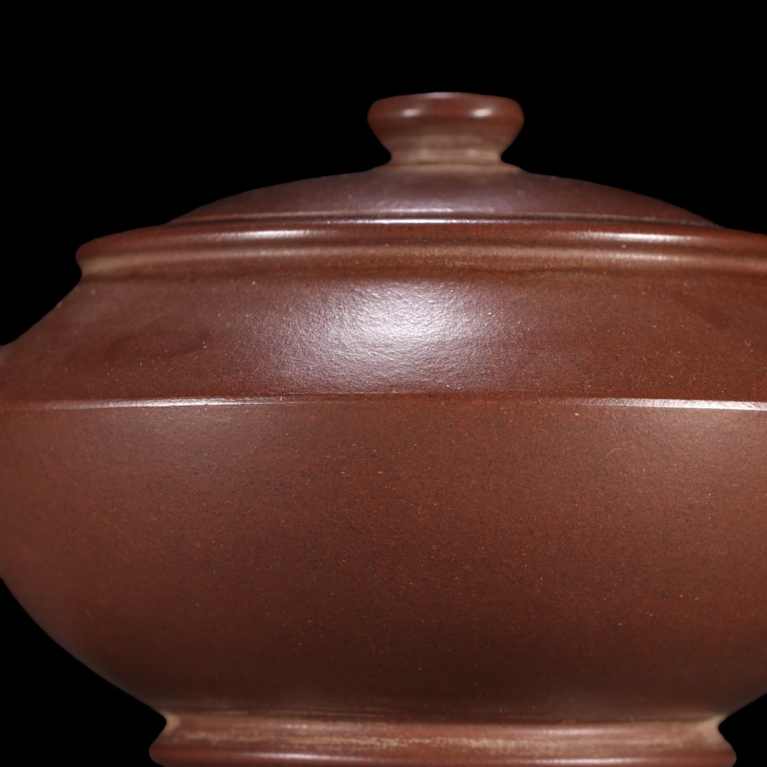 An Exquisite Purple Sands Teapot - 2