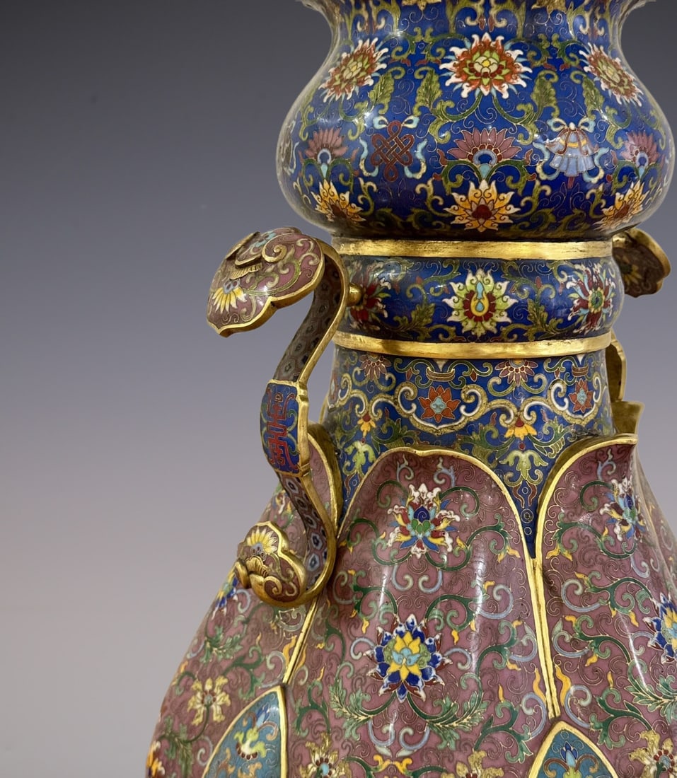 An Exquisite Cloisonne Lotus Pattern Double-Ears Vase - 6