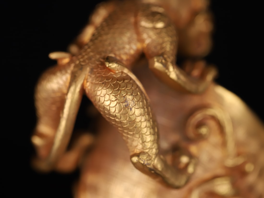 An Exquisite Gilt Bronze Chi-Dragon Pattern Cup - 9